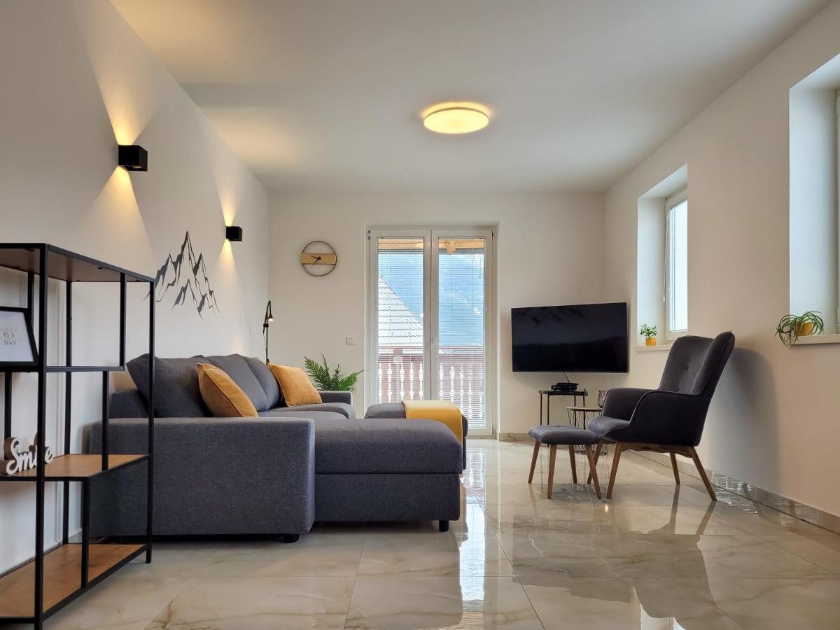 Apartments Julian Experience Rateče Zewnętrze zdjęcie
