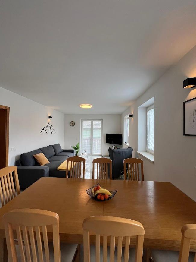 Apartments Julian Experience Rateče Zewnętrze zdjęcie