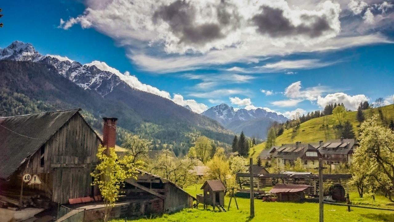 Apartments Julian Experience Rateče Zewnętrze zdjęcie